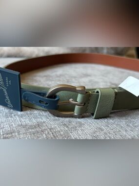 New! Ladies Universaal Thread Belt sz large